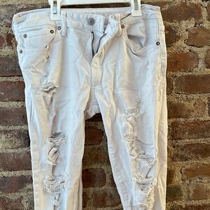 White American Eagle jeans size 30/34